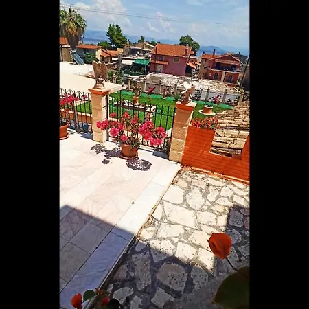 Corfu Sunflower Appartments * Μπενίτσες