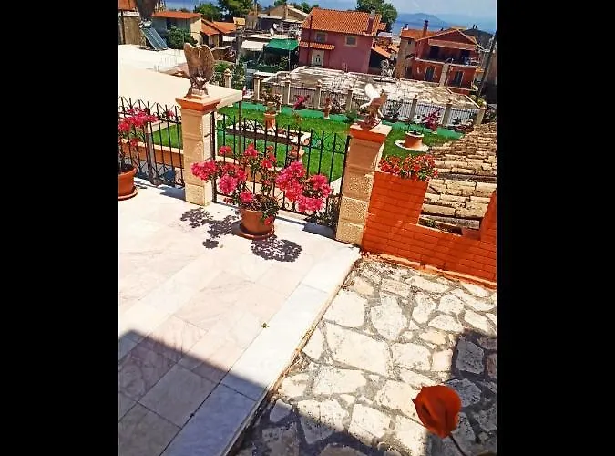 Corfu Sunflower * Benitses (Corfu)