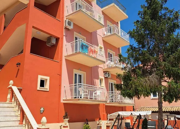 Corfu Sunflower Benitses (Corfu)