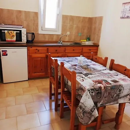 Corfu Sunflower Апартаменты *