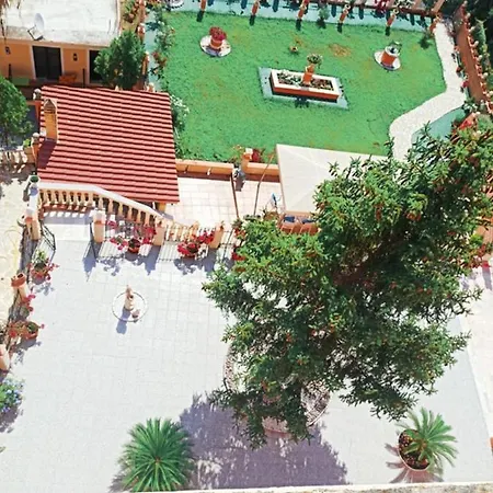 Corfu Sunflower Апартаменты *