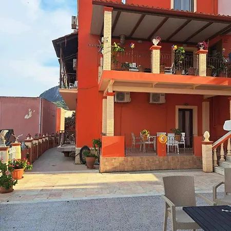 Corfu Sunflower Бенитсес